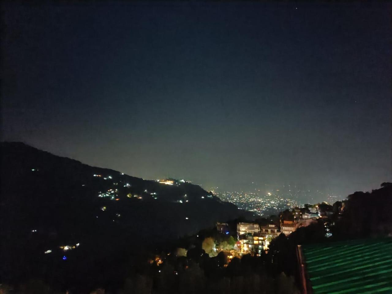 King Castle Mcleodganj-Centrally Heated And Air Cooled- Near Mall Road - Free Parking Дармсала Экстерьер фото