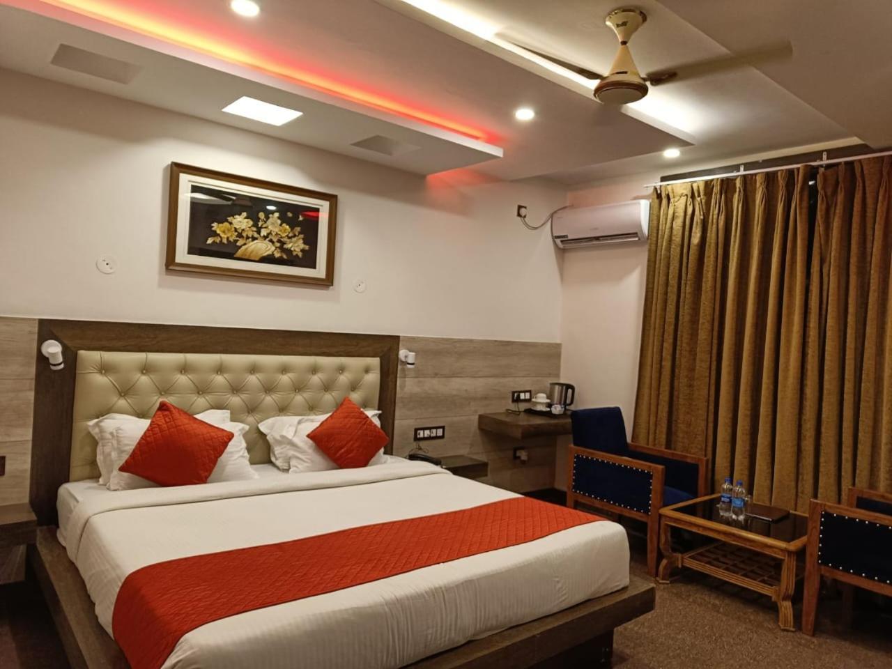 King Castle Mcleodganj-Centrally Heated And Air Cooled- Near Mall Road - Free Parking Дармсала Экстерьер фото